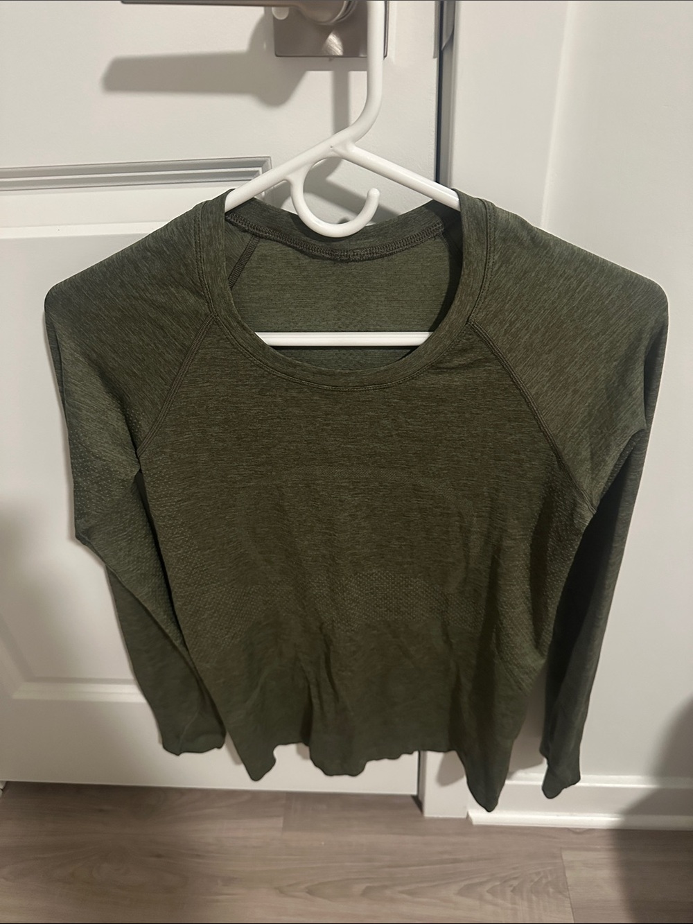 lululemon athletica Olive Green Long-Sleeve Crew Top